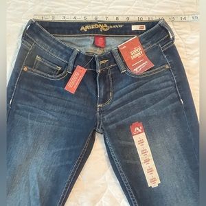 NWT Arizona Jeans, Size 1 Long